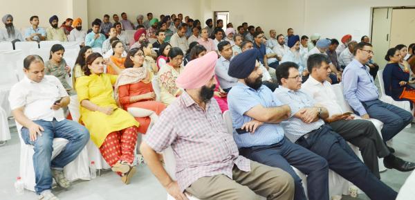 Faculty, retired teachers including former Deans and officers of the university graced the occasion on Celebrations of Teachers Day